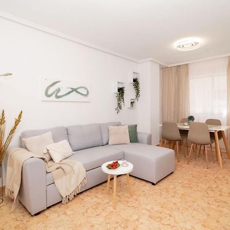 Appartamento Piso En El Centro Torrevieja Esterno foto