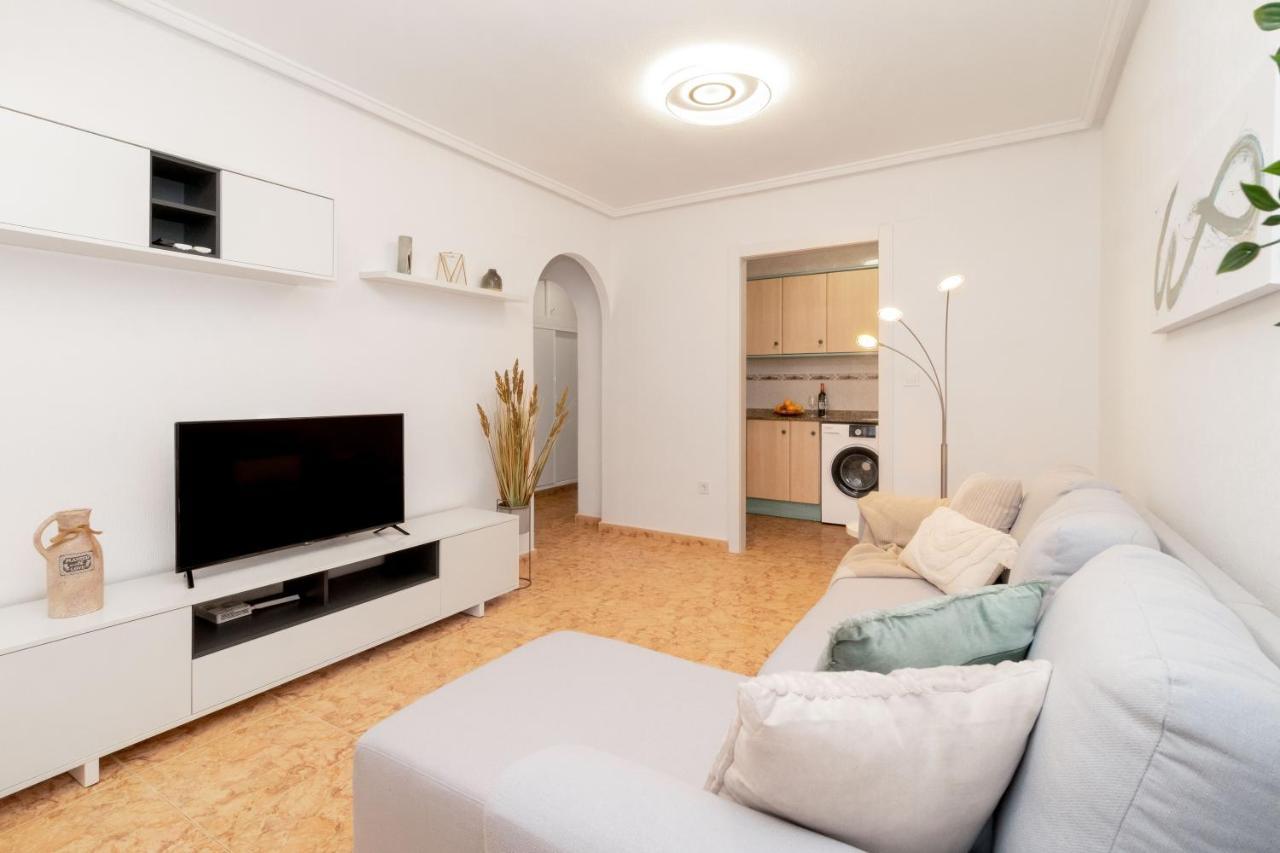 Appartamento Piso En El Centro Torrevieja Esterno foto