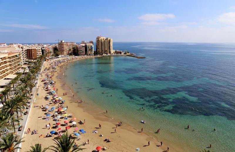 Appartamento Piso En El Centro Torrevieja Esterno foto